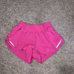 Lululemon Size 2 Sonic Pink Hotty Hot Shorts